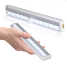 Barra de luz LED con Sensor de movimiento, iluminación de perfil de aluminio, funciona con pilas, para cocina, armario, cajón, 10LED DC5V 2024 - compra barato