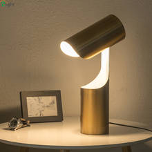Luminária de mesa em metal, estilo nórdico, simples, de led, para o quarto, para sala de estar 2024 - compre barato