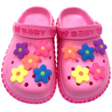 10 pingentes de sapatos com ícone flor adorável, decoração de sapatos com desenho animado, para crianças, presentes e acessórios em fivelas crocs 2024 - compre barato