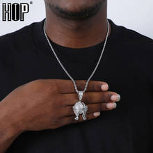 Hip Hop Iced Out Bling CZ AAA Zircon Mão Segurando Terra Pendant & Colares Para Homens Jóias Rapper Com Tênis cadeia 2024 - compre barato