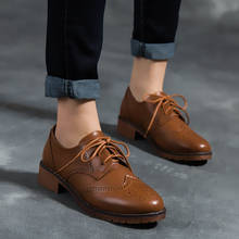 Zapatos oxford con patrones tallados para mujer, mocasines de felpa de invierno, zapatos pequeños de cuero con cordones, planos, talla grande 2024 - compra barato