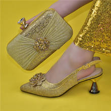 Doershow Модный женский комплект из обуви и сумки в Италии/комплект из итальянских туфель с сумочкой в комплекте; Туфли той же расцветки сумочки со стразами! SYY1-5 2024 - купить недорого