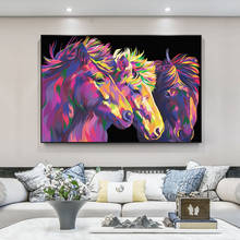 Pintura en lienzo de animales de gran tamaño para decoración del hogar, carteles modernos e impresiones en lienzo de tres caballos coloridos, arte de pared, para sala de estar 2024 - compra barato