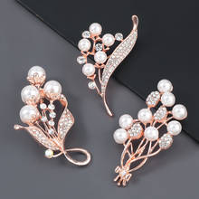 Moda simples imitação de metal pérola strass flor broche de gesso pino menina criativo festa pino jóias 2024 - compre barato