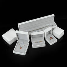 Caja de joyería de cuero blanco de alta calidad, almacenamiento de joyería de anillo, collar y pulsera, embalaje de regalo, varios tamaños, novedad 2024 - compra barato