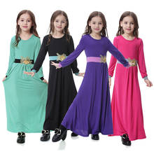 Мусульманское традиционное исламское платье с бантом для девочек; платье для девочек в турецком и арабском стиле; платье для молитв; цвет фиолетовый 2024 - купить недорого