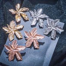 Misanryne brinco elegante flor grande para mulheres, presente de joia de festa floral de metal na moda feminina 2024 - compre barato