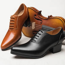 Туфли-оксфорды с острым носком; модельные мужские туфли из натуральной кожи; мужские модные трендовые свадебные туфли на высоком каблуке; обувь для работы, увеличивающая рост 2024 - купить недорого