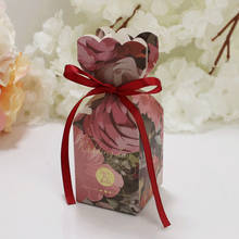50 шт Цветочные Свадебные любимые сладкие конфеты торт подарочная коробка сумки помолвочная вечеринка 2024 - купить недорого