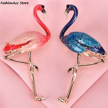 Broches unissex de metal, broche de animais, presente para banquete, cachecol, fivela, vermelho, azul, esmaltado, flamingo, aves 2024 - compre barato