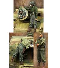 1/35  Resin Model Building Kit Figure  Soldiers checking tank (4 Figures,no tank) 2024 - buy cheap