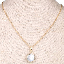 Collar de perlas naturales de agua dulce para mujer, Gargantilla con colgante de marco dorado hecho a mano, joyería delicada 2024 - compra barato