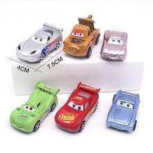 Disney-coches Pixar de juguete, Mini figura de acción plástica de los vengadores, Rayo Mcqueen, Superhéroes, decoración de tartas de cumpleaños 2024 - compra barato