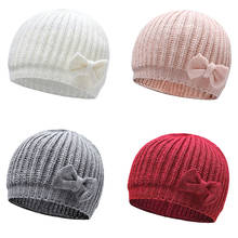 Зимняя теплая шапка для младенца, вязаная шапка с милым бантом для маленьких девочек и мальчиков, однотонная шапка для малышей 2024 - купить недорого
