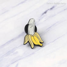 Nova banana esmalte pino dos desenhos animados broches de frutas botão distintivo presente para amigos lapela fivela engraçado jóias roupas jeans boné saco 2024 - compre barato
