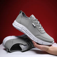 Tamanho grande 38-47 novos calçados masculinos leves respirável tênis esporte ao ar livre andando jogging formação sapatos casuais para o homem 2024 - compre barato