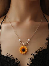 Delicate Sunflower Jewelry Gold Chain Pendant Necklace for Women Creative Imitation Pearl Necklace Clothes Accessories Choker 2024 - buy cheap