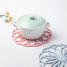 2021 Hot Sales Hollow Insulation Pads Table Bowl Mats Rubber Trivet Coaster Hollow Flower Shaped Dining Table Insulation Pot Pad 2024 - buy cheap