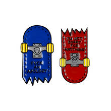 Exquisite fashion and creative two-slide skateboard alloy brooch skateboarders must-have badge 2024 - buy cheap