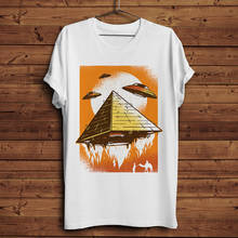 Camiseta divertida de Alien pyramids UFO para hombre, camisa informal blanca, ropa de calle hipster, novedad de verano 2024 - compra barato