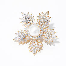 New Snowflake Brooch Pin Winter Wedding Bridal Jewelry Luxury Crystal Rhinestone Zircon Broach Bouquet Brooches Christmas Gifts 2024 - buy cheap
