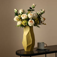 Скандинавская креативная ваза, фарфоровая ваза Morandi для сухих цветов, украшение для домашнего интерьера, Настольная Ваза для террариума, Цветочная ваза для гостиной 2024 - купить недорого