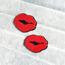 Новые уникальные акриловые серьги в форме красных губ в стиле панк, геометрические серьги-гвоздики в форме губ для женщин, сексуальные вечерние ювелирные изделия для ночного клуба, аксессуары 2024 - купить недорого