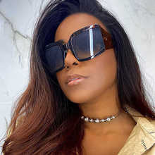 Широкие черные негабаритные солнцезащитные очки Женская мода 2019 новые большие квадратные солнцезащитные очки для женщин итальянские брендовые дизайнерские очки UV400 2024 - купить недорого