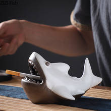 Cenicero de cerámica con forma de tiburón para novio, sala de estar creativa para decoración artística, oficina, mesa de centro, escritorio, regalo 2024 - compra barato