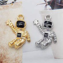8PCSAstronaut Charm mix Creative Jewelry Fitting Accessories DIY Craft Punk Male Charms For Jewelry Necklace Pendants 2024 - buy cheap