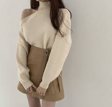 Корейский шикарный Элегантный дизайнерский утепленный свитер, пикантный Свободный пуловер с открытыми плечами и высоким воротником, женский свитер топ 2024 - купить недорого