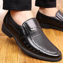 Sapatos masculinos de couro autêntico, calçados slip-on de dedo redondo, respirável para homens de negócios, verão, 2021 2024 - compre barato