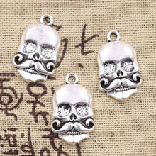 15 Uds. De abalorios de calavera de esqueleto con barba, 22x14mm, colgantes plateados de Color plata antigua, fabricación artesanal, búsqueda de joyería tibetana 2024 - compra barato