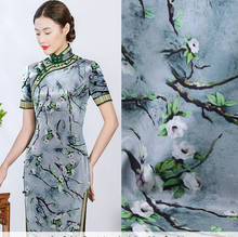 Tela de seda satinada digital para vestido, tejido elástico de 108cm con estampado de cheongsam de 19mm, venta al por mayor 2024 - compra barato