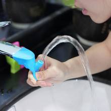 Extensor de silicone torneira pia do banheiro para crianças dispositivo lavagem mão dupla saída pia da cozinha torneira água da extensão 2024 - compre barato