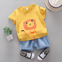 Conjunto de roupas de bebê para meninos, roupas fofas de algodão para o verão com manga curta e estampa de leão para crianças de 1-4 anos 2024 - compre barato