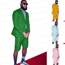 2021 самого современного дизайна зеленые летние мужской костюм с шортами комплект из 2 предметов, на заказ Slim fit Повседневное серое вечернее платье с цветочным украшением в виде смокинг Блейзер, комплект со штанами 2024 - купить недорого