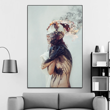 Художественная настенная живопись на холсте Абстрактная сжигающая Женщина картины для гостиной HD Современное украшение дома плакаты и принты без рамки 2024 - купить недорого