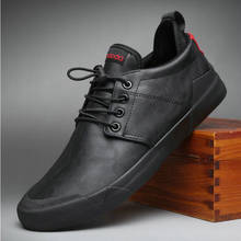 Fashion Men Flats Vulcanized Shoes Zapatos De Hombre Black Zapatillas Men Casual Shoes Leather Sneakers  A11-56 2024 - buy cheap