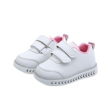 CNFSNJ-zapatillas de deporte LED para niños y niñas, zapatos informales brillantes, para primavera y otoño 2024 - compra barato