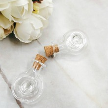 300pcs/lot Glass Cork Bottles XO Round Flat Vial Wishing Bottle Souvenir Charm Glass Bottles Jars With Cork DIY Wish Pendants 2024 - buy cheap