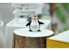 1pcs 2cm Kawaii Mini Penguin Fairy Garden Miniatures Gnomes Moss Terrariums Resin Crafts Figurines For Garden Decoration D3 2024 - buy cheap