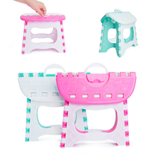 Silla plegable portátil de plástico para niños, taburete pequeño de 2 colores para acampar al aire libre 2024 - compra barato