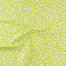 Tela de algodón con diseño de hojas blancas para ropa de cama, 100% de costura verde, decorados de tela, retales acolchados, tamaño CM 2024 - compra barato
