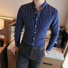 Мужская хлопковая рубашка в стиле смарт-кэжуал, Классическая приталенная рубашка в контрастную Вертикальную Полоску, с длинными рукавами и воротником на пуговицах 2024 - купить недорого