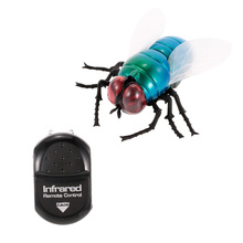 Инфракрасный пульт дистанционного управления симуляция гигантская муха RC насекомое животное игрушка подарок с 3 батареями дети смешные игры Робот Игрушки 2024 - купить недорого