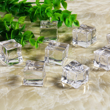 5 шт./лот 25 мм многоразовые поддельные кубики льда искусственные акриловые хрустальные кубики декор для вечеринки виски напитки дисплей фот... 2024 - купить недорого