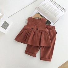 Комплекты одежды для маленьких девочек Корейский полосатый кардиган без рукавов, брюки Модная детская одежда из 2 предметов спортивный костюм для девочек, От 2 до 5 лет 2024 - купить недорого