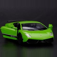 Juguetes de colección exquisitos de alta simulación: estilo del coche de la ciudad de RMZ Gallardo LP570-4 Supercar 1:36 modelo de fundición de aleación 2024 - compra barato