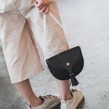 Мини-детские сумки-мессенджеры с кисточками для маленьких девочек, маленький кошелек из искусственной кожи с клапаном через плечо, необыкновенное качество 2024 - купить недорого